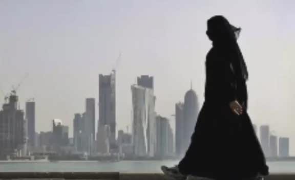 بازداشت شاهزاده خانم قطری حین رابطه با 7 مرد در هتل +دانلود ویدیو کلیپ